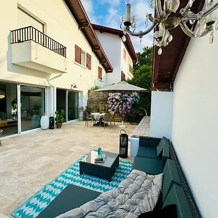 Le 2bis Apartment *